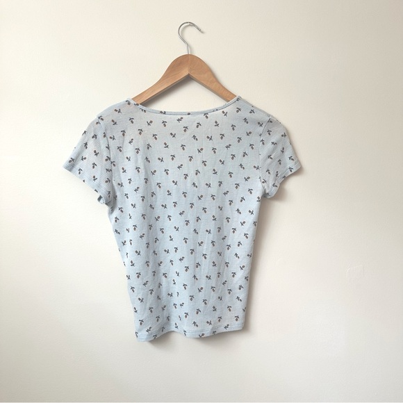 american eagle outfitters baby blue top - Picture 2 of 3